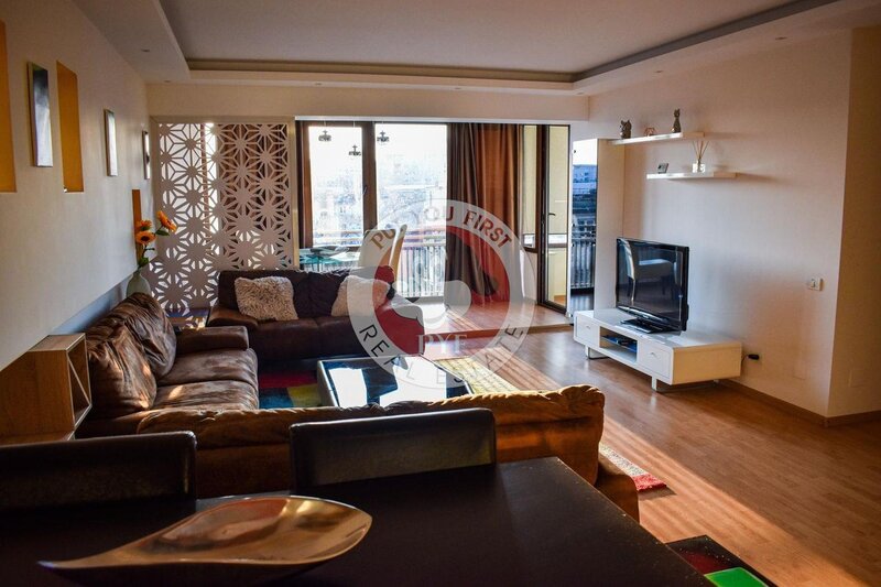 Mall Vitan | 2 camere | Semidecomandat | 71mp | B11935